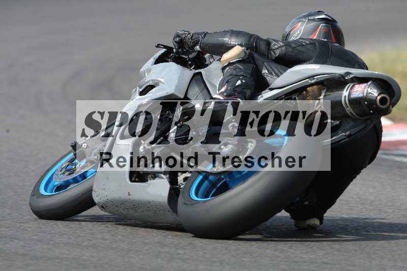 Archiv-2022/55 14.08.2022 Plüss Moto Sport ADR/Freies Fahren/47